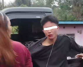 Kekompakan warga Desa Sindang Jati dan Kayu Manis, Kecamatan Sindang Kelingi, berhasil menggagalkan aksi pembegalan sepeda motor yang menimpa dua remaja putri pada Sabtu sore (28/3/2026) Kekompakan warga Desa Sindang Jati dan Kayu Manis, Kecamatan Sindang Kelingi, berhasil menggagalkan aksi pembegalan sepeda motor yang menimpa dua remaja putri pada Sabtu sore (28/3/2026)