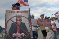 Bentrokan Pendukung Trump Warnai Demo “No Kings” di Sejumlah Kota AS