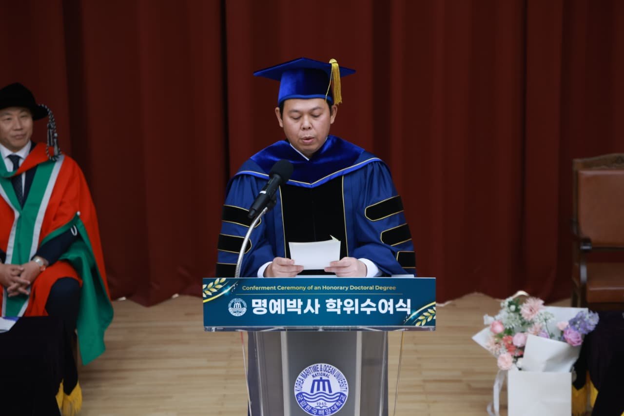 Ketua DPD RI Sultan Terima Gelar Doktor Honoris Causa dari KMOU Korea