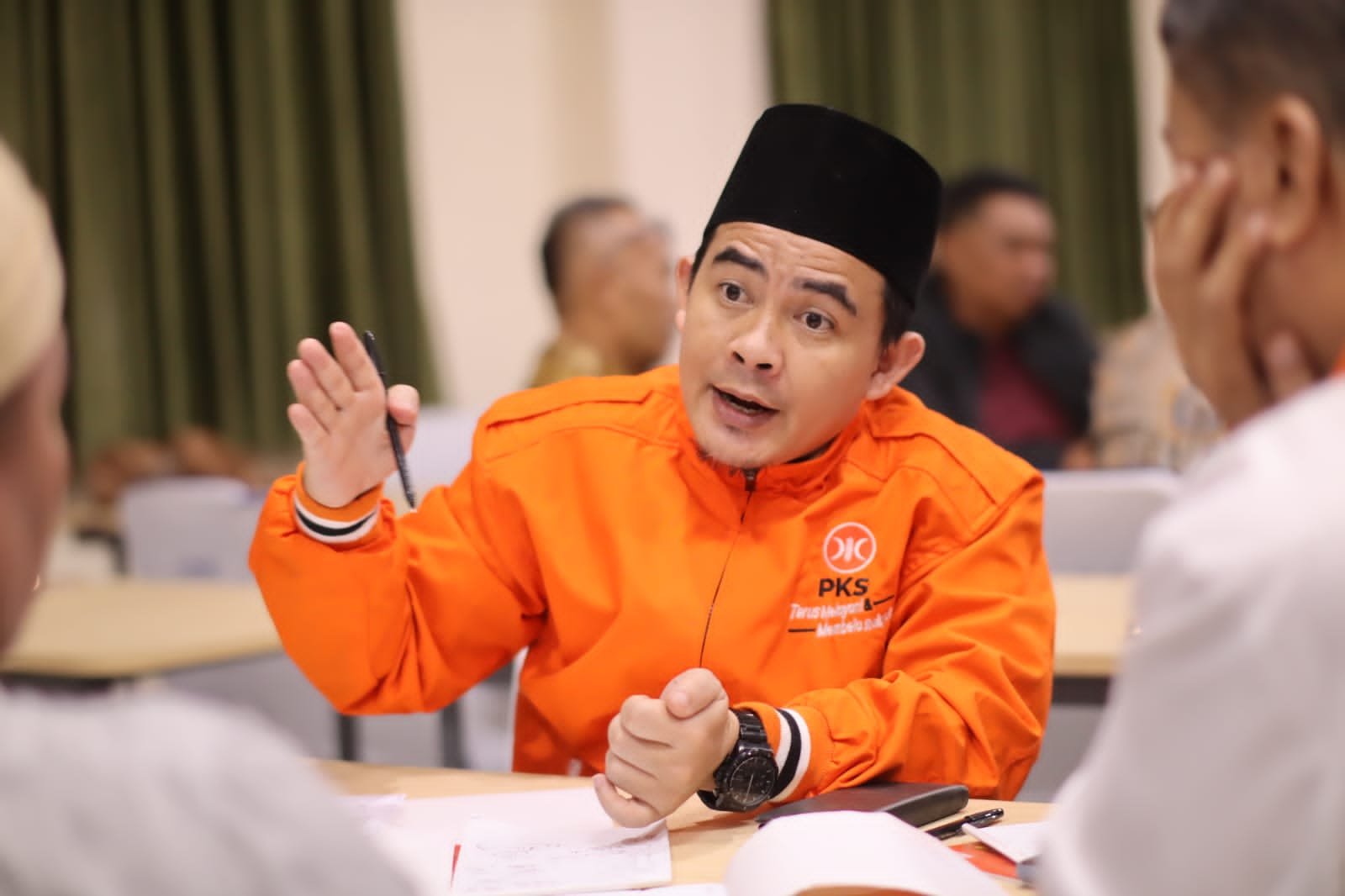 Alamsyah Instruksikan PKS Bengkulu Siaga Bencana, Satgas Diminta Turun ke Lokasi Banjir Alamsyah Instruksikan PKS Bengkulu Siaga Bencana, Satgas Diminta Turun ke Lokasi Banjir