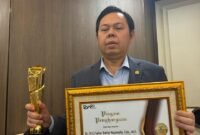 Sultan Terima KWP Award 2026, Soroti Peran Pers Kawal Demokrasi Hijau Sultan Terima KWP Award 2026, Soroti Peran Pers Kawal Demokrasi Hijau