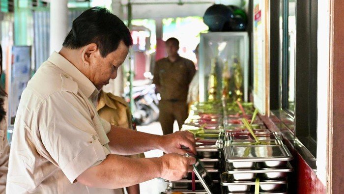 Zulhas Pastikan MBG Disempurnakan, Prabowo Targetkan Program Ini Matang Sebelum 2026