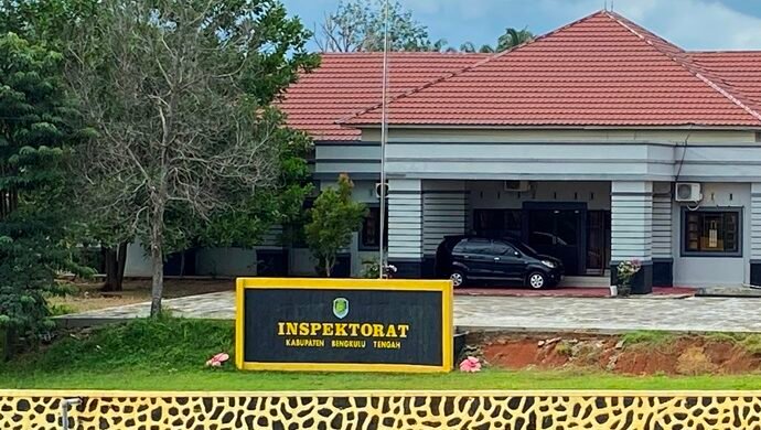 Oknum ASN Bengkulu Tengah Dilaporkan ke Inspektorat Terkait Dugaan Investasi Bodong Oknum ASN Bengkulu Tengah Dilaporkan ke Inspektorat Terkait Dugaan Investasi Bodong