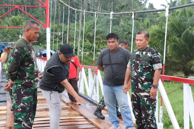 Danrem 041/Gamas Tinjau Jembatan Garuda Sukarami, Pastikan Proyek Dikebut dan Tepat Waktu