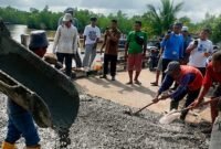 Warga Kampung Bahari Apresiasi Respons Cepat Pemkot Bengkulu Perbaiki Jembatan Ambrol Warga Kampung Bahari Apresiasi Respons Cepat Pemkot Bengkulu Perbaiki Jembatan Ambrol