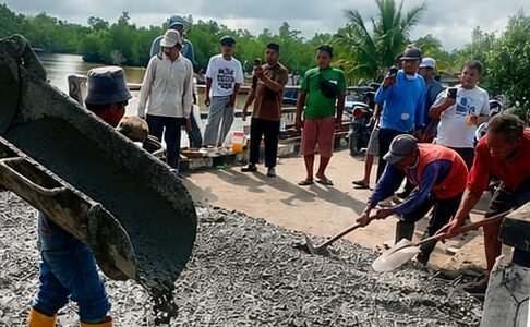 Warga Kampung Bahari Apresiasi Respons Cepat Pemkot Bengkulu Perbaiki Jembatan Ambrol