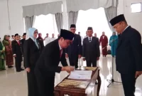 Rachmat Riyanto Lantik 10 Pejabat Eselon II, Larang Bawahan Datang Hanya Mengeluh