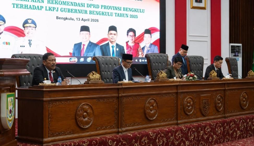 DPRD Bengkulu Serahkan Rekomendasi LKPJ 2025, Pemprov Diminta Tindaklanjuti Evaluasi