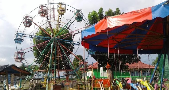 Pasar Malam Lapangan Merdeka Bintuhan Disorot, Diduga Belum Kantongi Izin Keramaian
