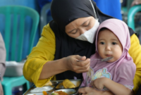 Kepala BGN Tegaskan Program MBG Tidak Bagikan Susu Formula Bayi Secara Massal Kepala BGN Tegaskan Program MBG Tidak Bagikan Susu Formula Bayi Secara Massal