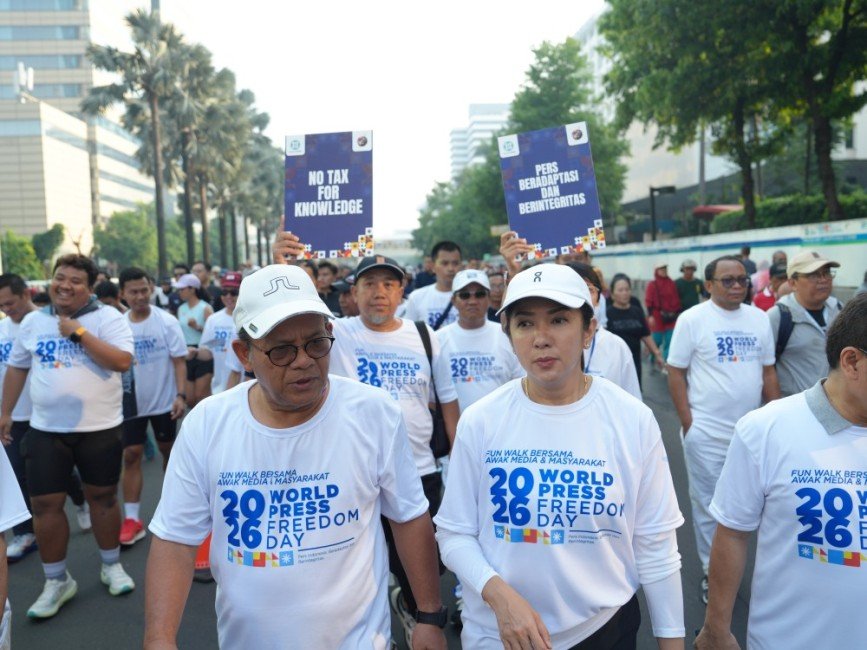 Dewan Pers Tegaskan Peran Media Lawan Hoaks dalam Fun Walk Kebebasan Pers Dewan Pers Tegaskan Peran Media Lawan Hoaks dalam Fun Walk Kebebasan Pers