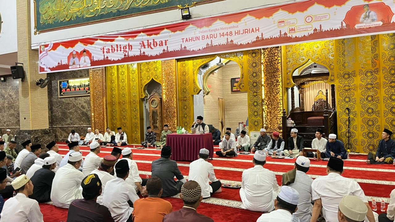 Habib Ahmad Al Habsyi Ajak Muhasabah, Tabligh Akbar Tahun Baru Islam Padati Masjid Raya Baitul Izzah