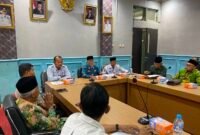 Pemkab Bengkulu Tengah Lanjutkan Dialog Lahan Pemakaman Nasrani Demi Kesepahaman Bersama Pemkab Bengkulu Tengah Lanjutkan Dialog Lahan Pemakaman Nasrani Demi Kesepahaman Bersama