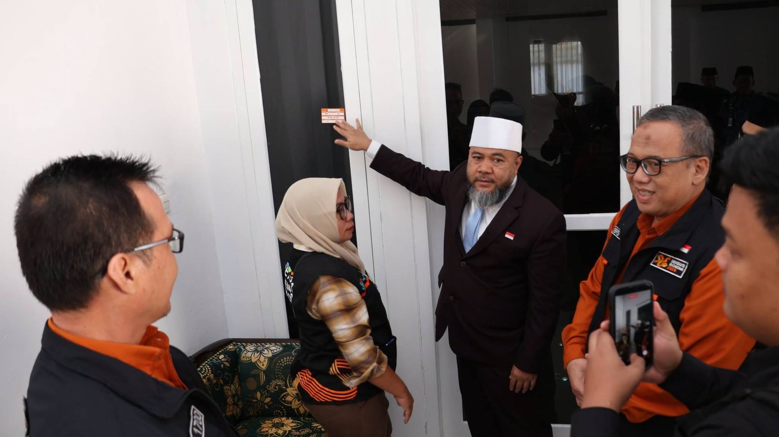 Gubernur Helmi Hasan Jadi Responden Perdana Sensus Ekonomi 2026 di Bengkulu
