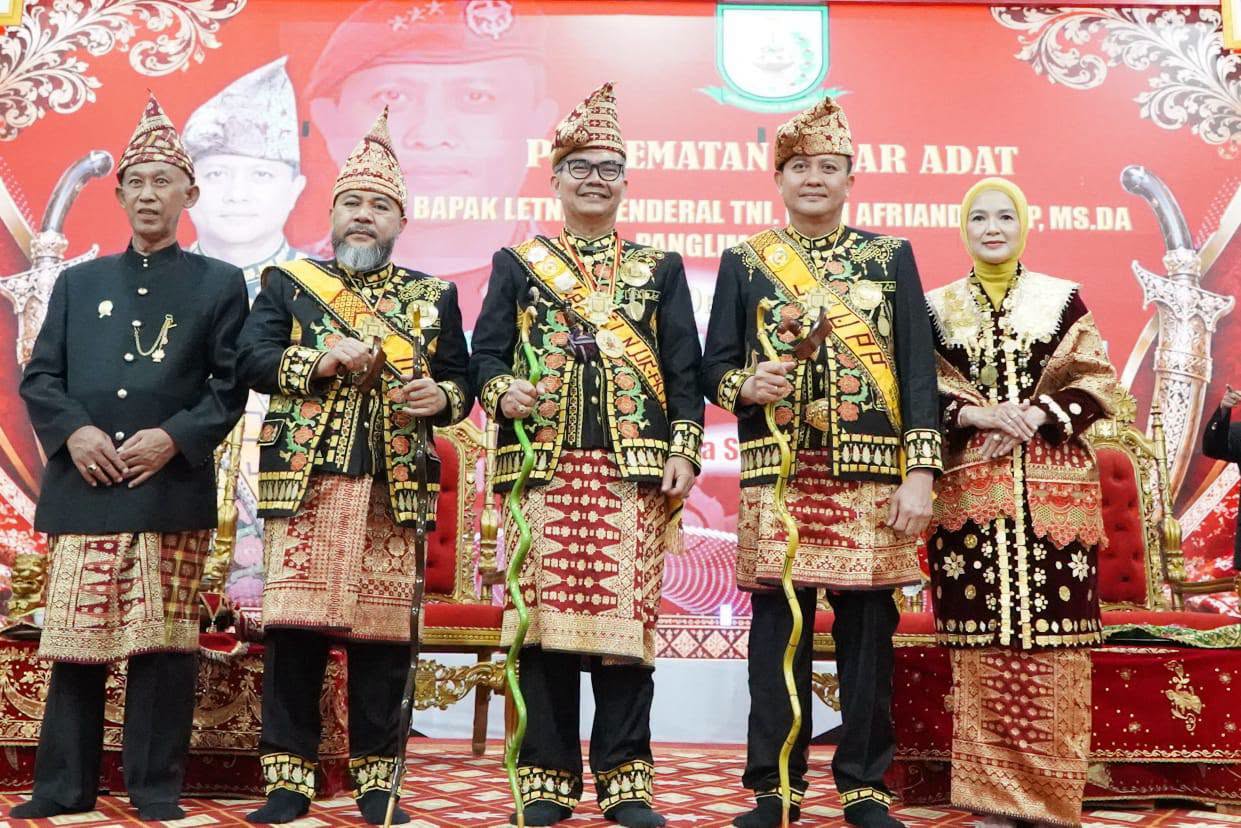 Panglima Kopassus Djon Afriandi Sandang Gelar Panglima Raja, Perkuat Ikatan dengan Bengkulu