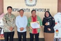 Rektor UMB Dorong Mahasiswa Bangun Literasi Politik dan Kritis di Era Digital Rektor UMB Dorong Mahasiswa Bangun Literasi Politik dan Kritis di Era Digital