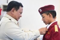 Prabowo ke Siswa Korban Bullying: Semakin Dihina, Semakin Teguh dan Berani Prabowo ke Siswa Korban Bullying: Semakin Dihina, Semakin Teguh dan Berani