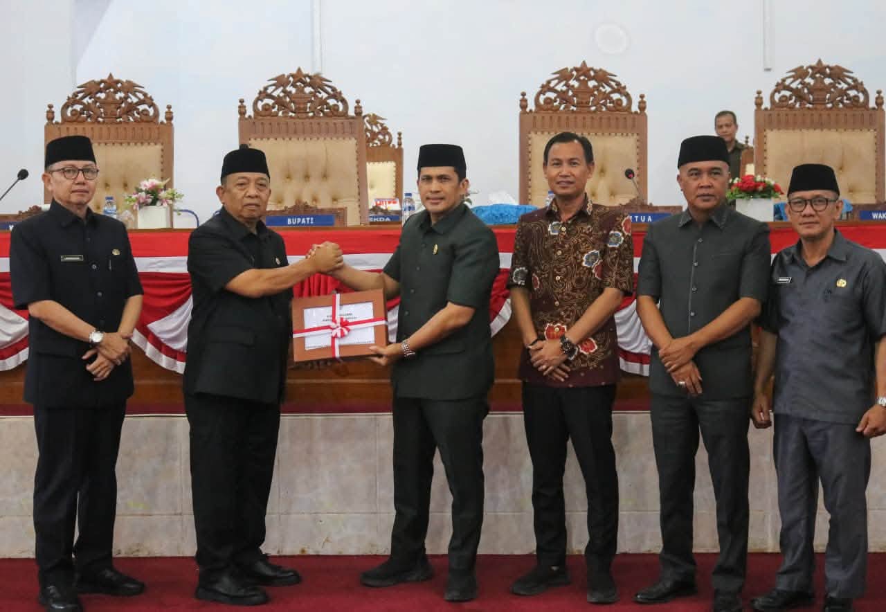 Wabup Seluma Sampaikan Raperda Pertanggungjawaban APBD 2025, Realisasi Anggaran Tembus 90 Persen