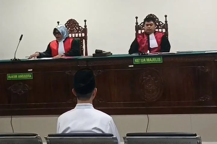Sidang Perdana Fikri Thobari Ungkap Dugaan Fee Proyek Miliaran, KPK Beberkan Skema Suap