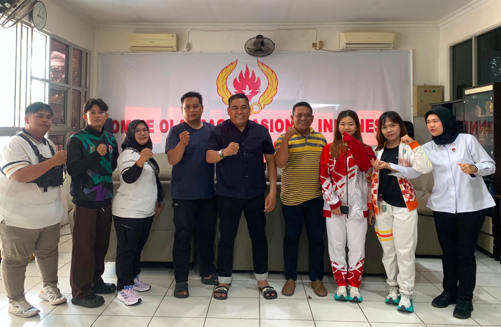 KONI Bengkulu Lepas Atlet PABBSI ke Kejurnas Semarang, Targetkan Raih Medali Emas
