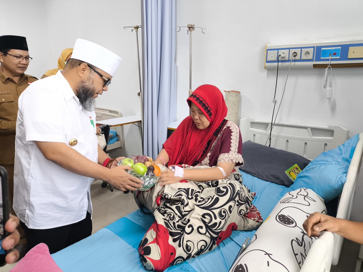 Helmi Hasan Tinjau RSUD M. Yunus, Pastikan Layanan Optimal dan Beri Dukungan untuk Pasien