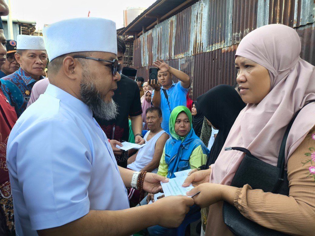 Helmi Hasan Pastikan 24 Rumah Korban Kebakaran Pengantungan Dapat Bantuan