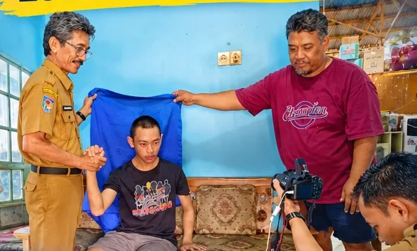 Dukcapil Kota Bengkulu Kejar Bola, Sasar Perekaman KTP-El Remaja dan Penyandang Disabilitas