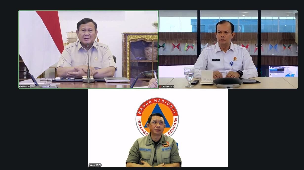 Prabowo Pantau Karhutla Sumatra-Kalimantan, 209,78 Hektare Masih Dipadamkan